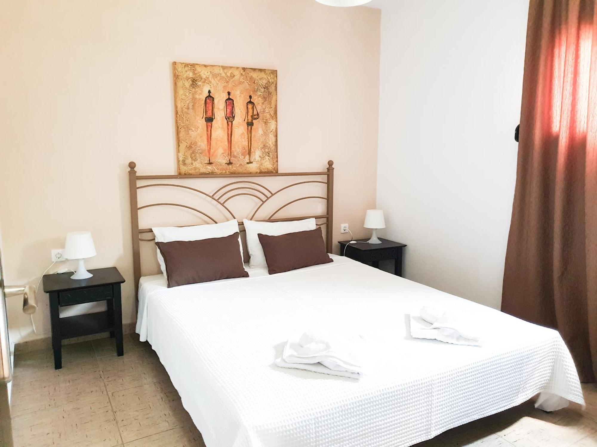 Aroma Studios And Apartments 보우르보우로우 외부 사진